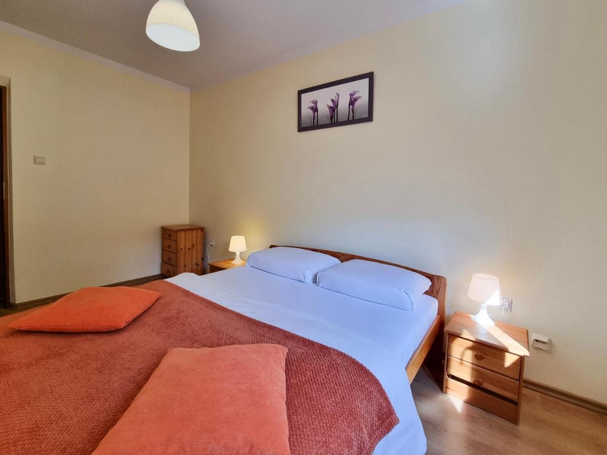 Apartment Przy Parku Zdrojowym - Darmowy Parking *
