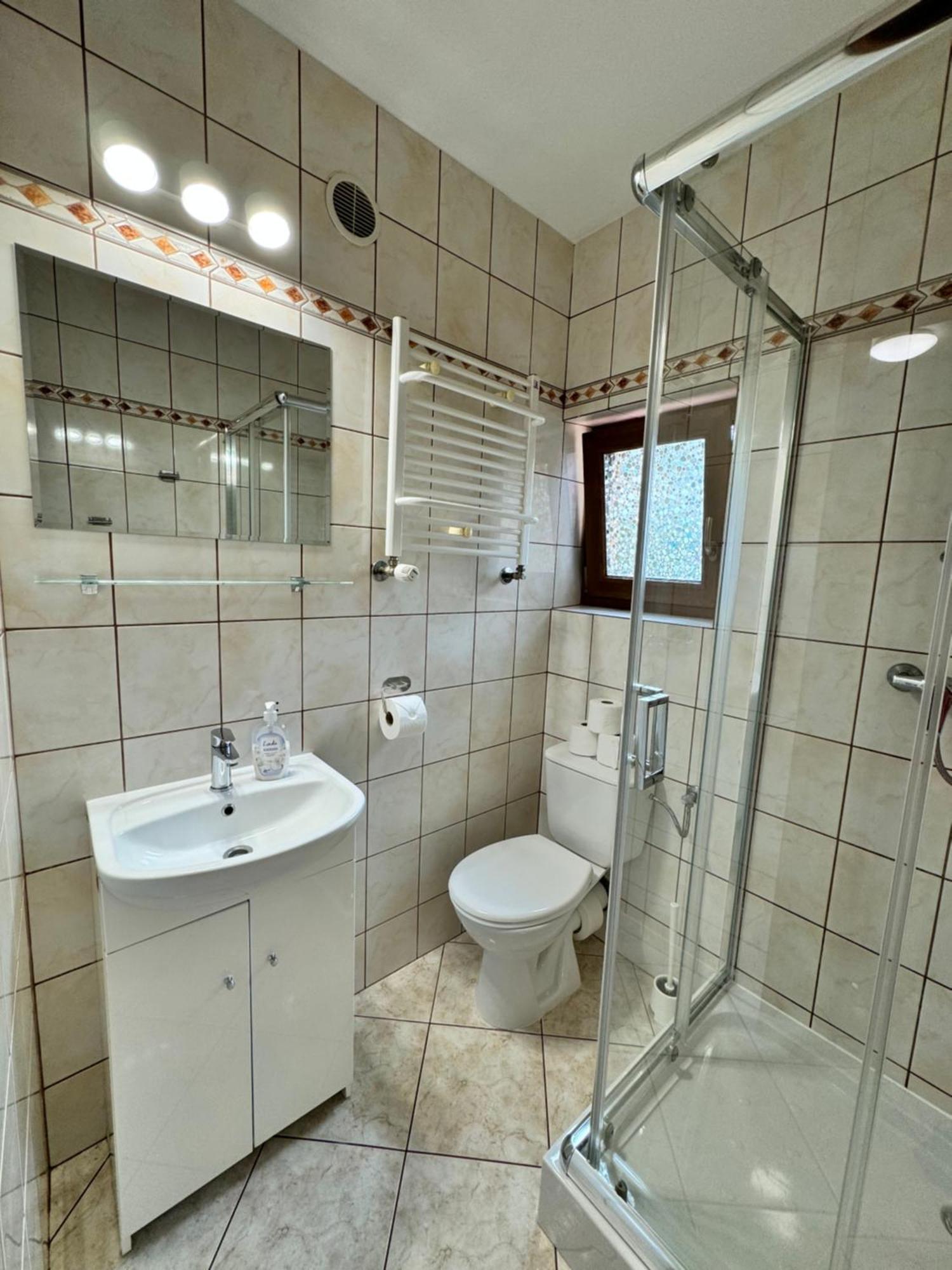 Przy Parku Zdrojowym - Darmowy Parking Apartment *
